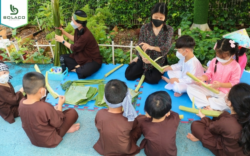 Khuyến khích trẻ tham gia hoạt động ngoại khoá và trải nghiệm xã hội